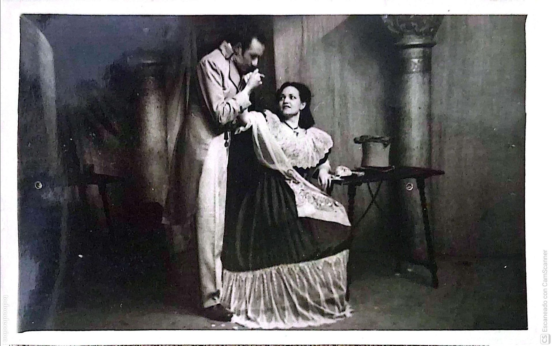 Postales: Foto: Pareja de enamorados. Ver foto.