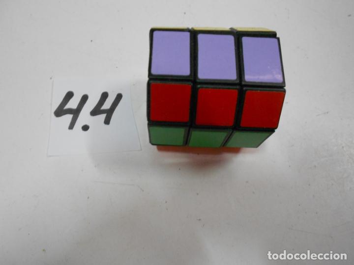 Puzzles: ANTIGUO CUBO RUBIK IRREGULAR - Foto 2