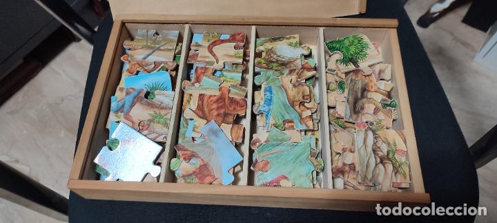 Puzzles: 4 puzles de dinosaurios en caja de madera vintage - Foto 1