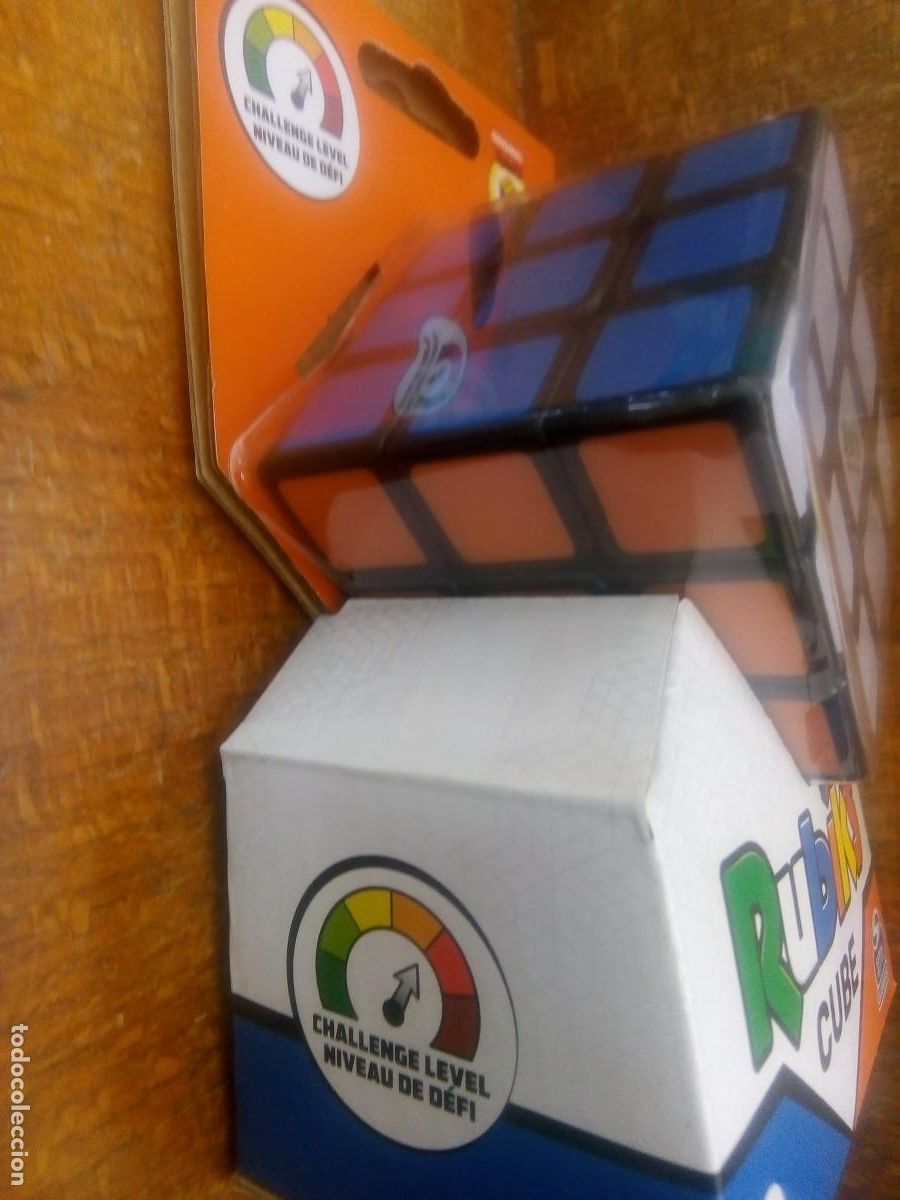 Puzzles: CUBO RUBIK ORIGINAL PRECINTADO - Foto 3
