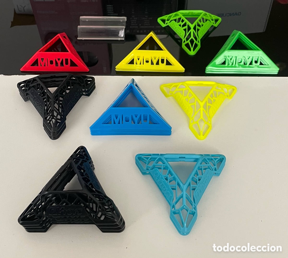 Puzzles: BASES Y SOPORTES CUBOS DE RUBIK