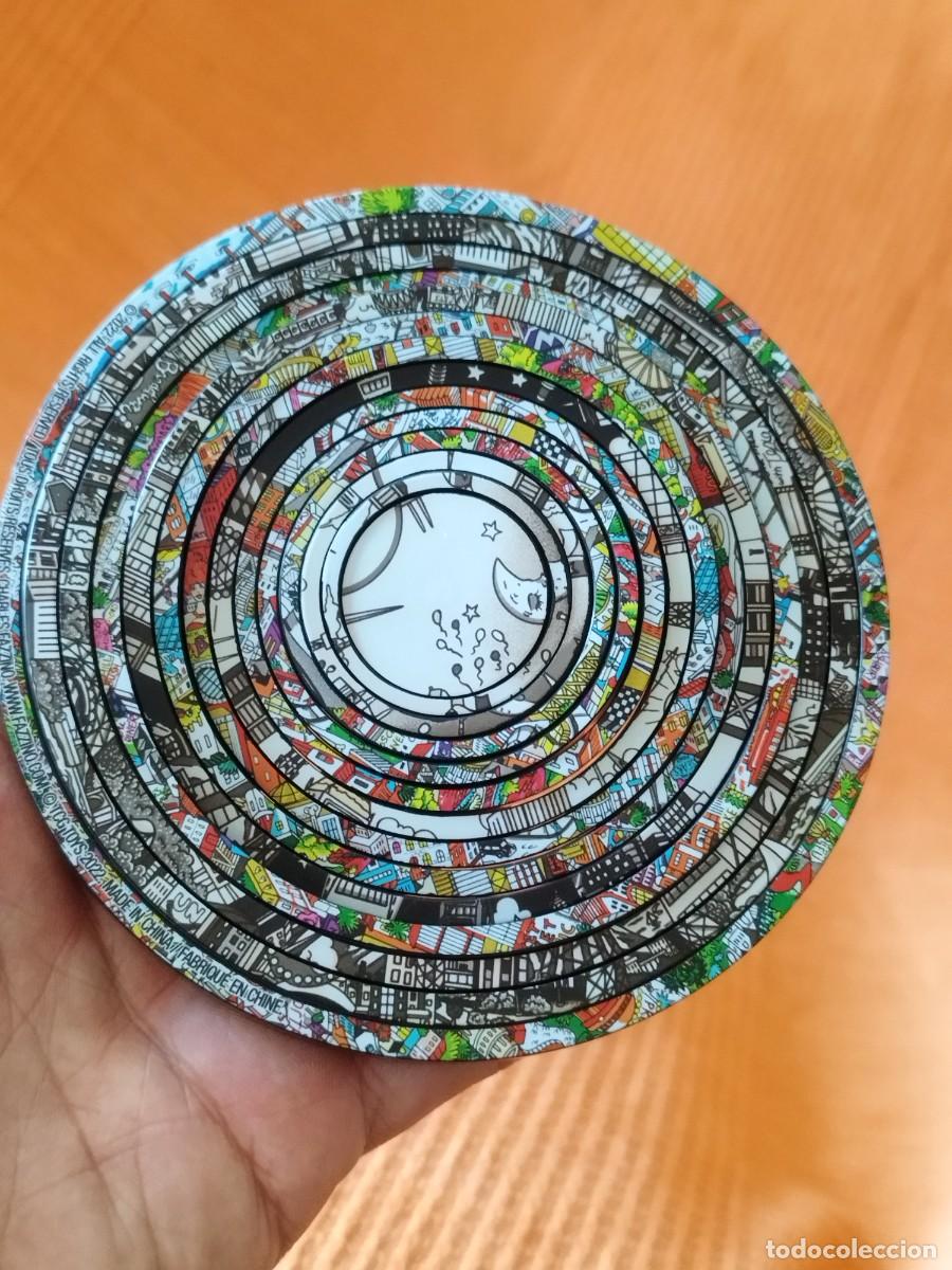 Puzzles: Round 3D Puzzle de Charles Fazzino.