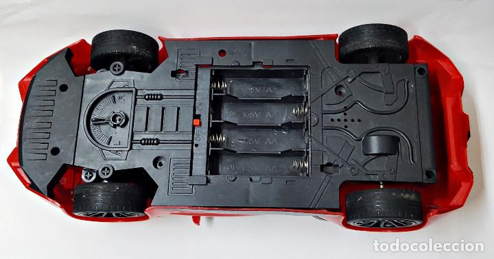 Radio control: Coche y mando radio control. - Foto 3