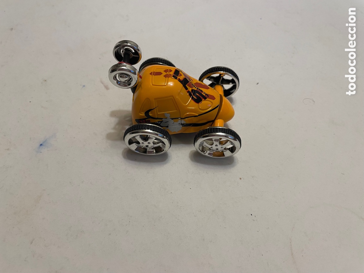 Radio control: PEQUE&Ntilde;O COCHE GIRATORIO - Foto 1