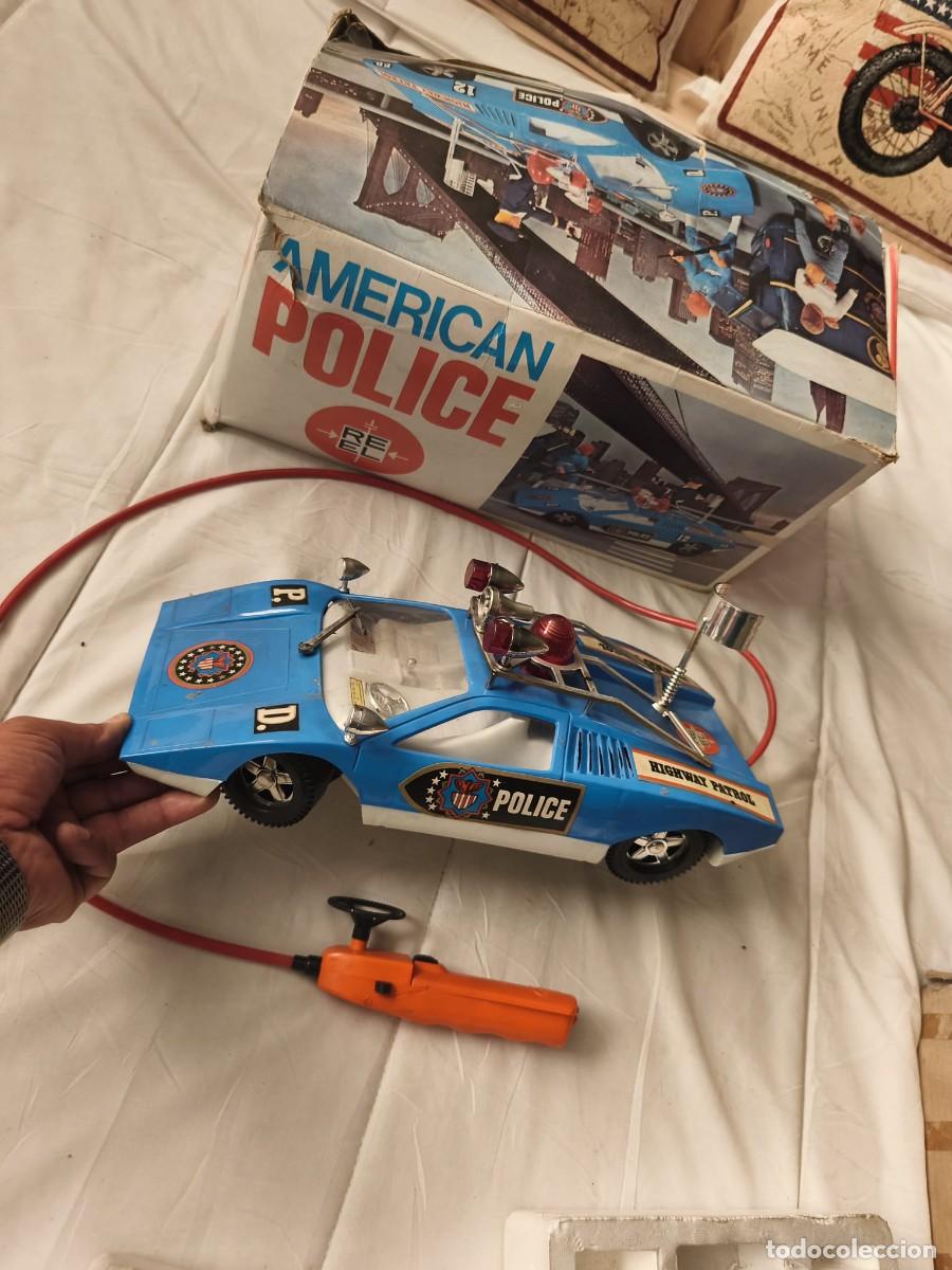 Radio Control: Lamborghini Countach. American Police. Re-El. Vintage A&ntilde;os 70 . Coche cabledirigido . Caja original