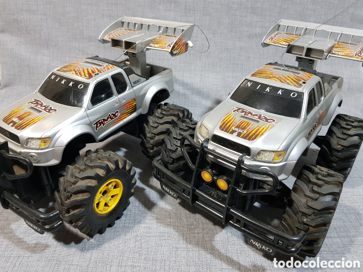 Radio Control: LOTE 2 COCHES RADIO CONTROL RC NIKKO TORNADO