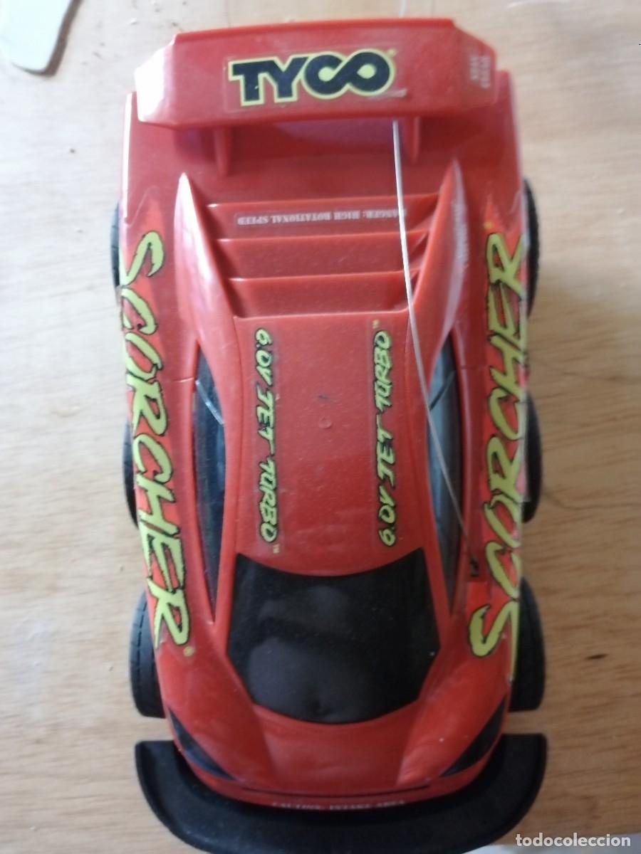 R&aacute;dio Controlo: Tyco RC. Scorcher 6V. Sin mando ni bater&iacute;a.. No se si funciona