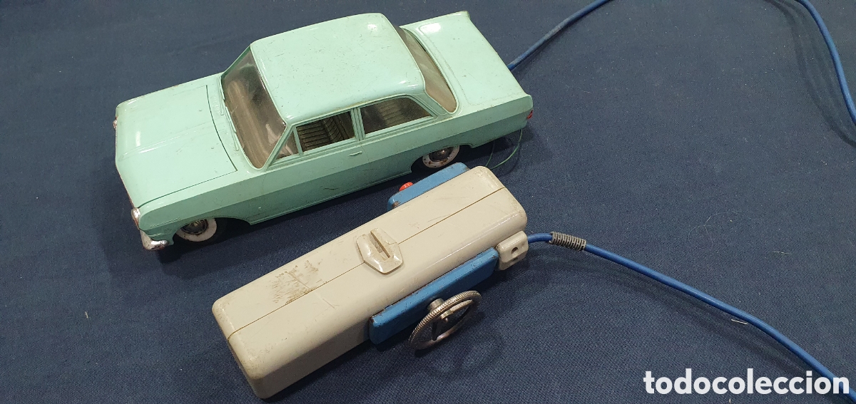 Radio Control: Opel Rekord de Gama. Teledirigido. (L140)