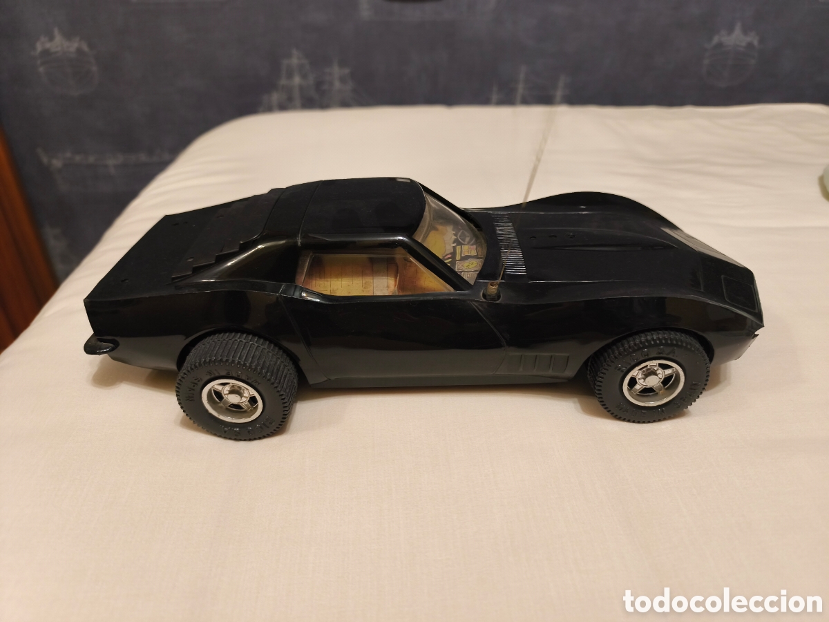 Radio control: Coche fant&aacute;stico teledirigido RICO