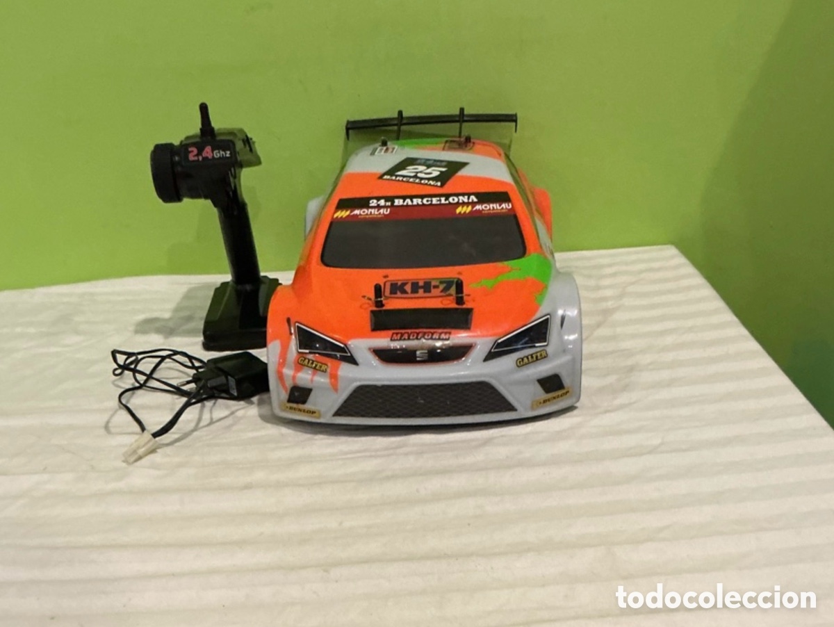 Radio control: Coche radiocontrol SEAT Le&oacute;n KH-7 4x4 &ndash; 45 km/h &ndash; 24 Horas Barcelona