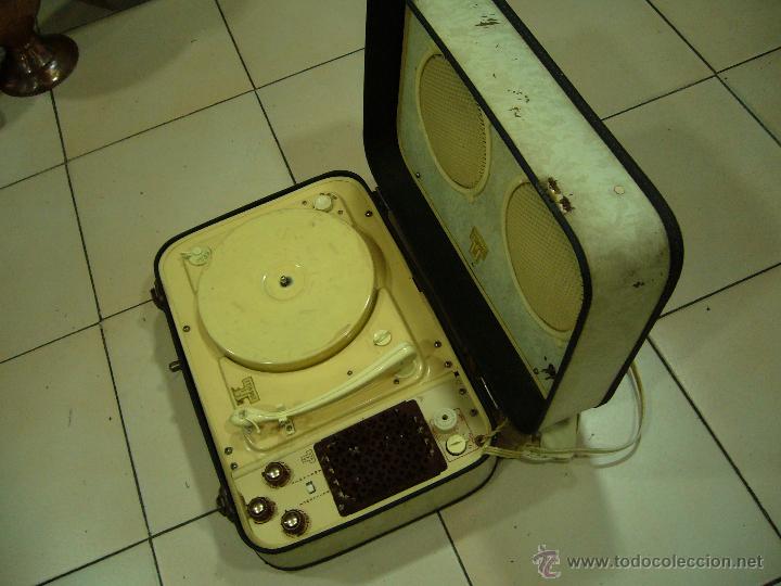 Radios antiguas: TEPPAZ 336 Tocadiscos port&aacute;til (V&aacute;lvulas) - Foto 16