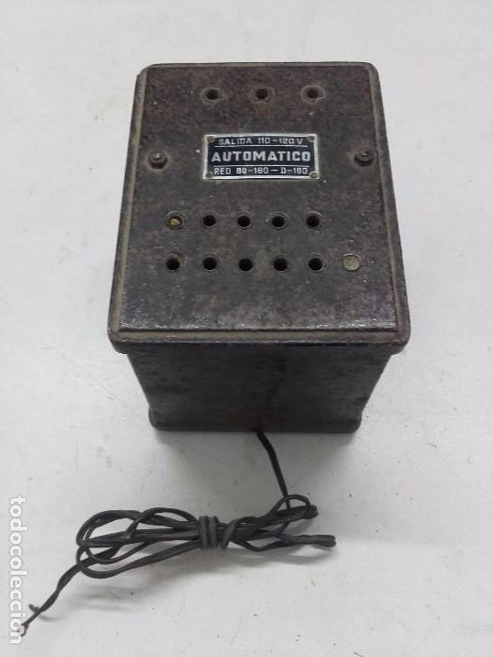 Radios antiguas: TRANSFORMADOR AUTOM&Aacute;TICO 125V PARA RADIOS A V&Aacute;LVULAS, FUNCIONA - Foto 1
