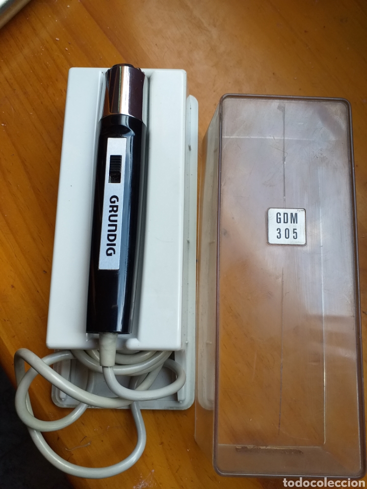 Radios antiguas: ANTIGUO MICROFONO GRUNDIG GDM 305 - Foto 1