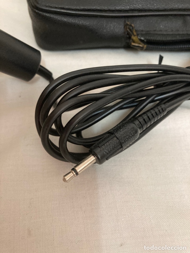 Radios antiguas: Micr&oacute;fono, a estrenar vintage con funda de piel - Foto 3