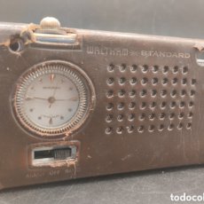 Radios antiguas: TRANSISTOR WALTHAM STANDAR SUPER ALARM CON RELOJ BEAUMONT SUIZO. NO FUNCIONA.