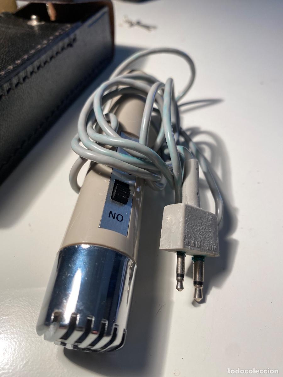 Radios antiguas: Micr&oacute;fono Sanyo con estuche - Foto 2