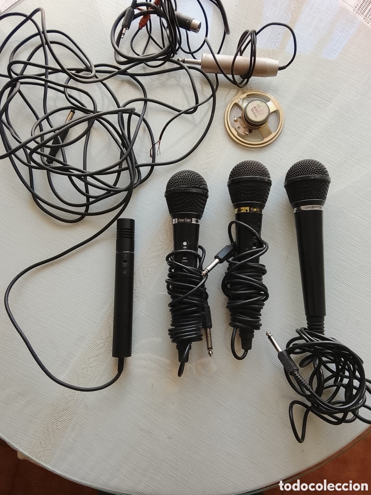 Radios antiguas: 4 Antiguos micr&oacute;fonos unidireccionales. - Foto 1