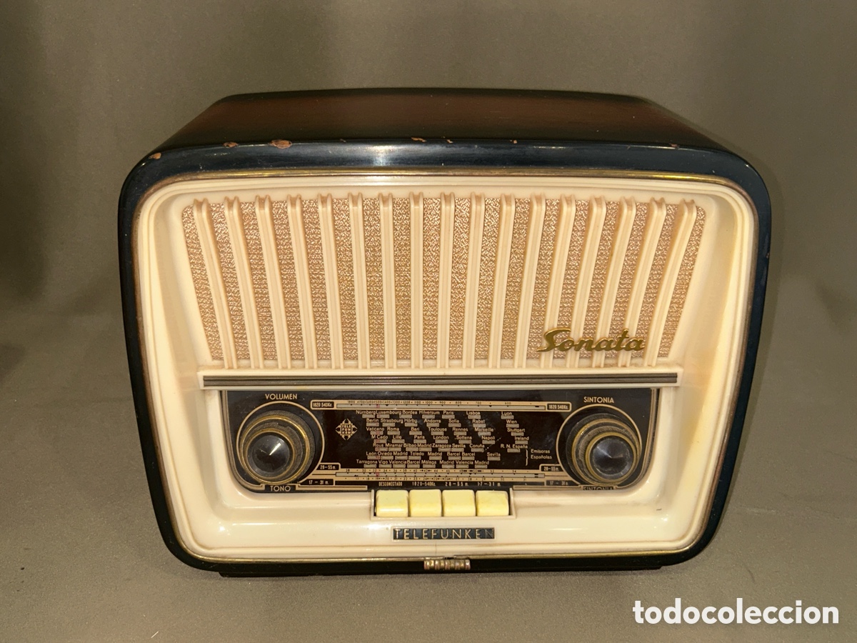 Radios antiguas: RADIO DE V&Aacute;LVULAS TELEFUNKEN SONATA U-1825 - Foto 1