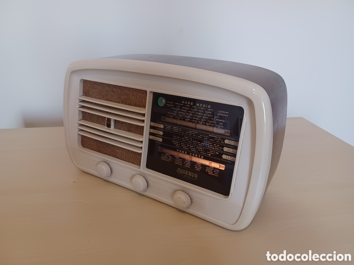 Radios antiguas: Radio Minerva Milano 1954 &bull; Radio de V&aacute;lvulas Original con Bluetooth Integrado &bull; Funcionando