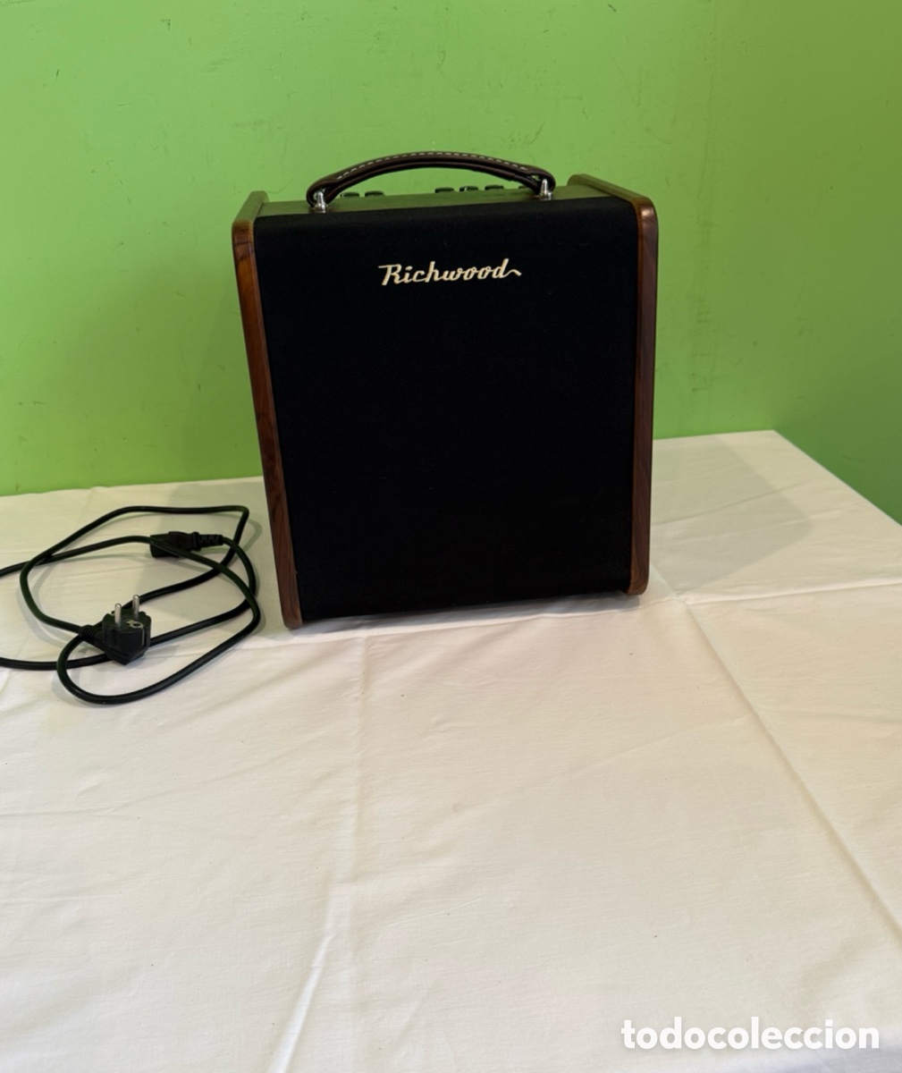 Radios Anciennes: RICHWOOD RAC 50 AMPLIFICADOR DE GUITARRA AC&Uacute;STICA.