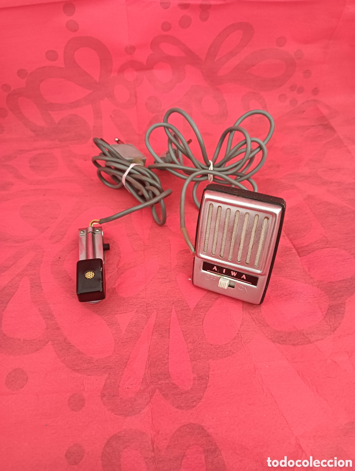 Radios antiguas: Micr&oacute;fonos antiguos. .