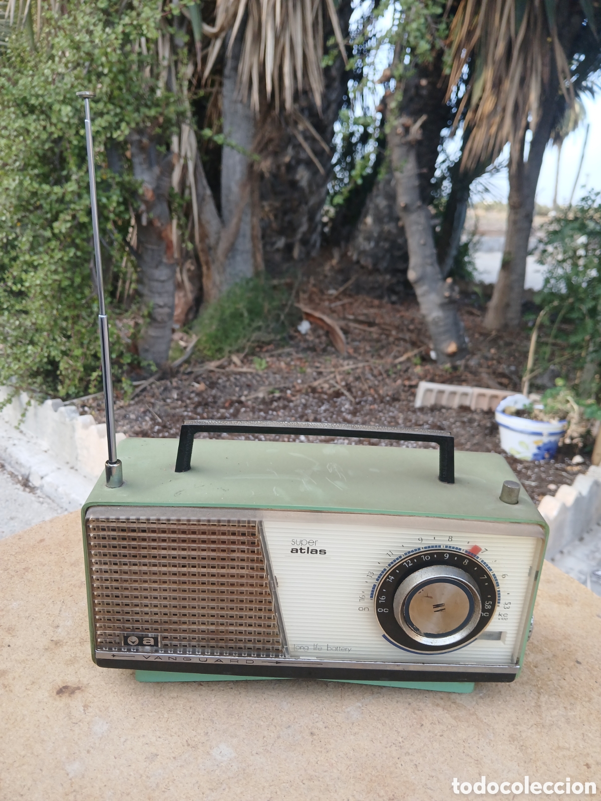 R&aacute;dios antigos: RADIO VANGUARD SUPER ATLAS FABRICADA EN ESPA&Ntilde;A.