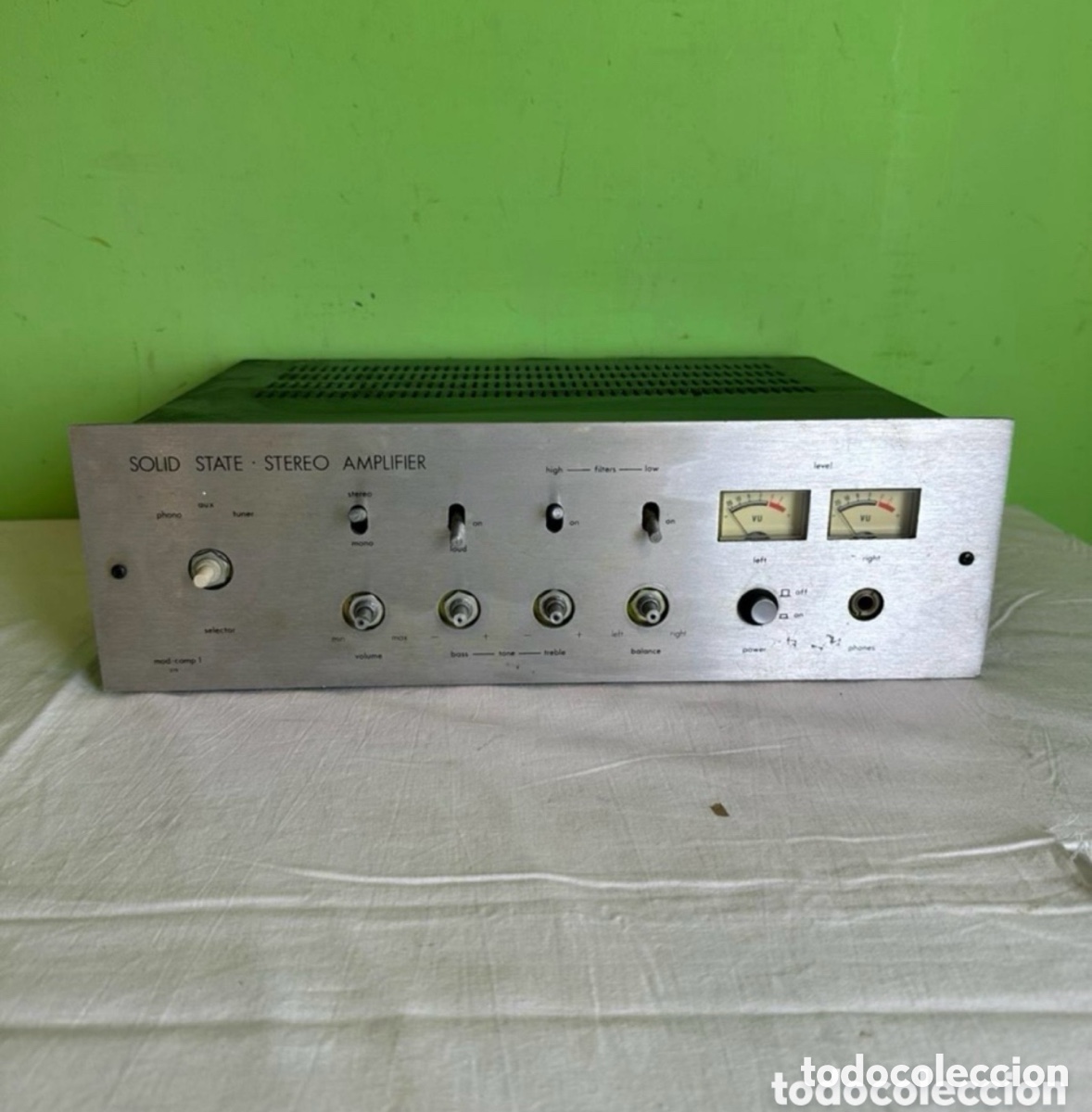 R&aacute;dios antigos: Amplificador SOLID STATE Mixing System Camp 2 Mod 379 vintage VU a&ntilde;os 70