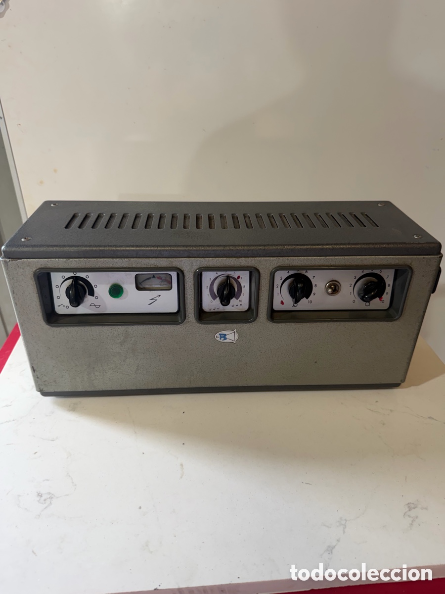 Radios antiguas: Amplificador V&aacute;lvulas Bouyer Vintage Francia