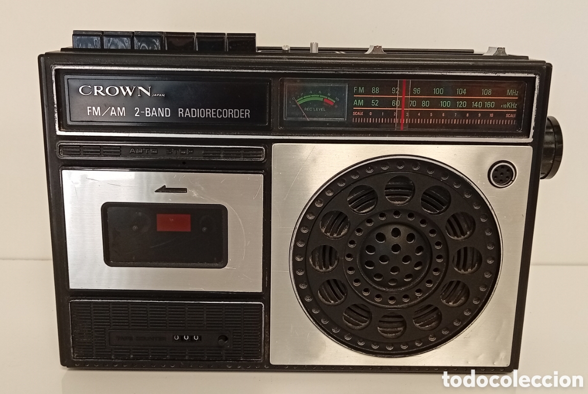Radios antiguas: RADIO GRABADORA DE CASETES VINTAGE MARCA CROWN