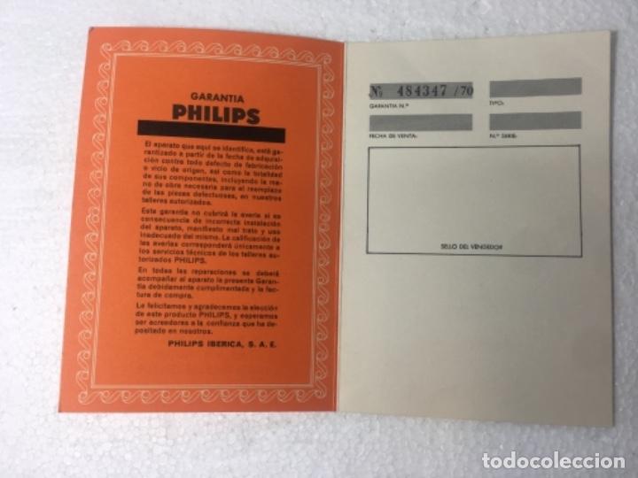 Radios antiguas: Original Antiguo Philips cat&aacute;logo - Foto 2