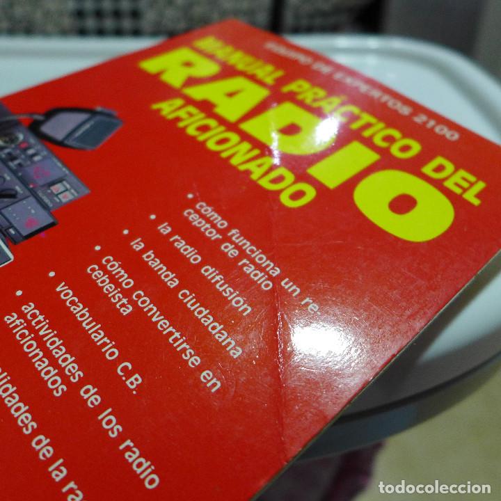 Radios antiguas: MANUAL PRACTICO DEL RADIOAFICIONADO EDITORIAL DE VECCHI - Foto 2