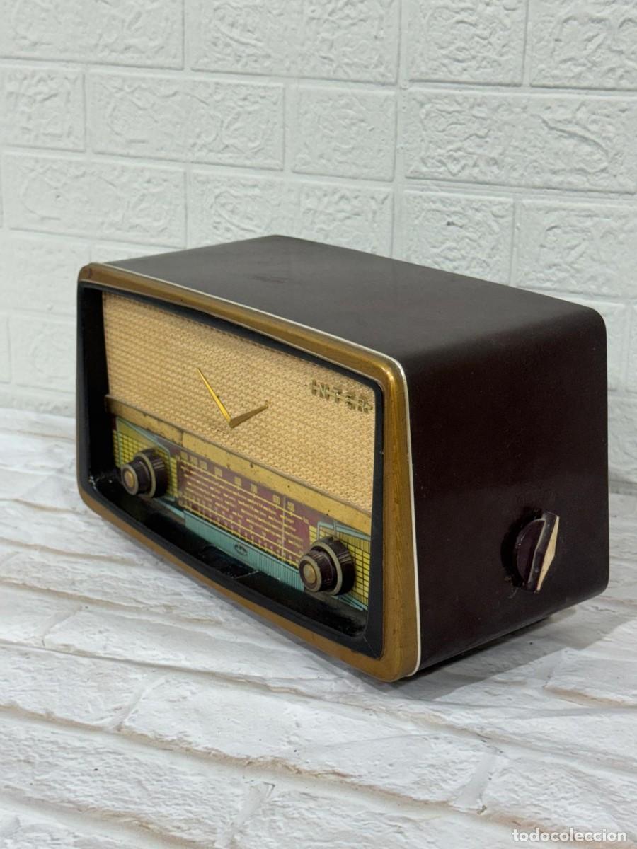 Radios antiguas: Antigua radio de v&aacute;lvulas Inter - Foto 4