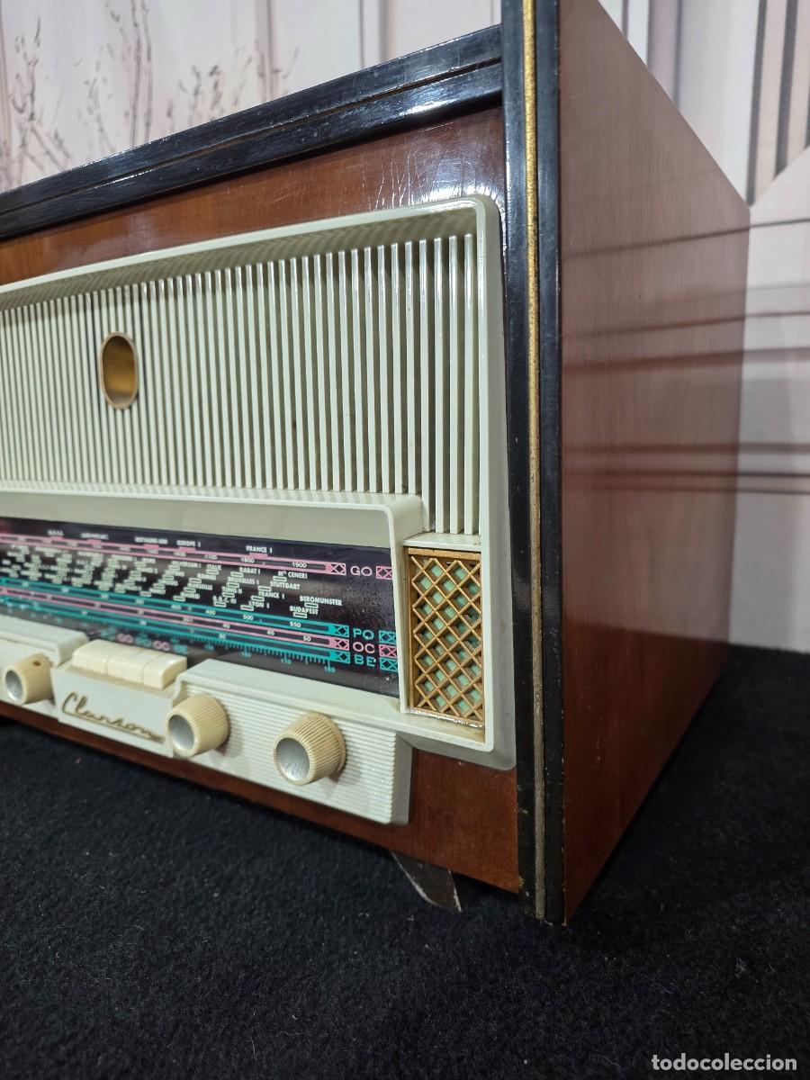 Radios antiguas: Antiguo radio tocadiscos Clarson - Foto 4
