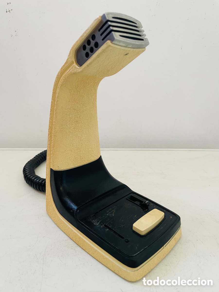 Radios antiguas: Cobra Desktop Microphone Design 1970s - Foto 1