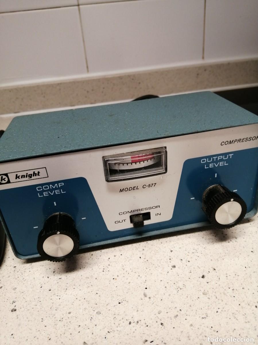 Radios antiguas: Antiguo micr&oacute;fono de mesa para emisora - Foto 5
