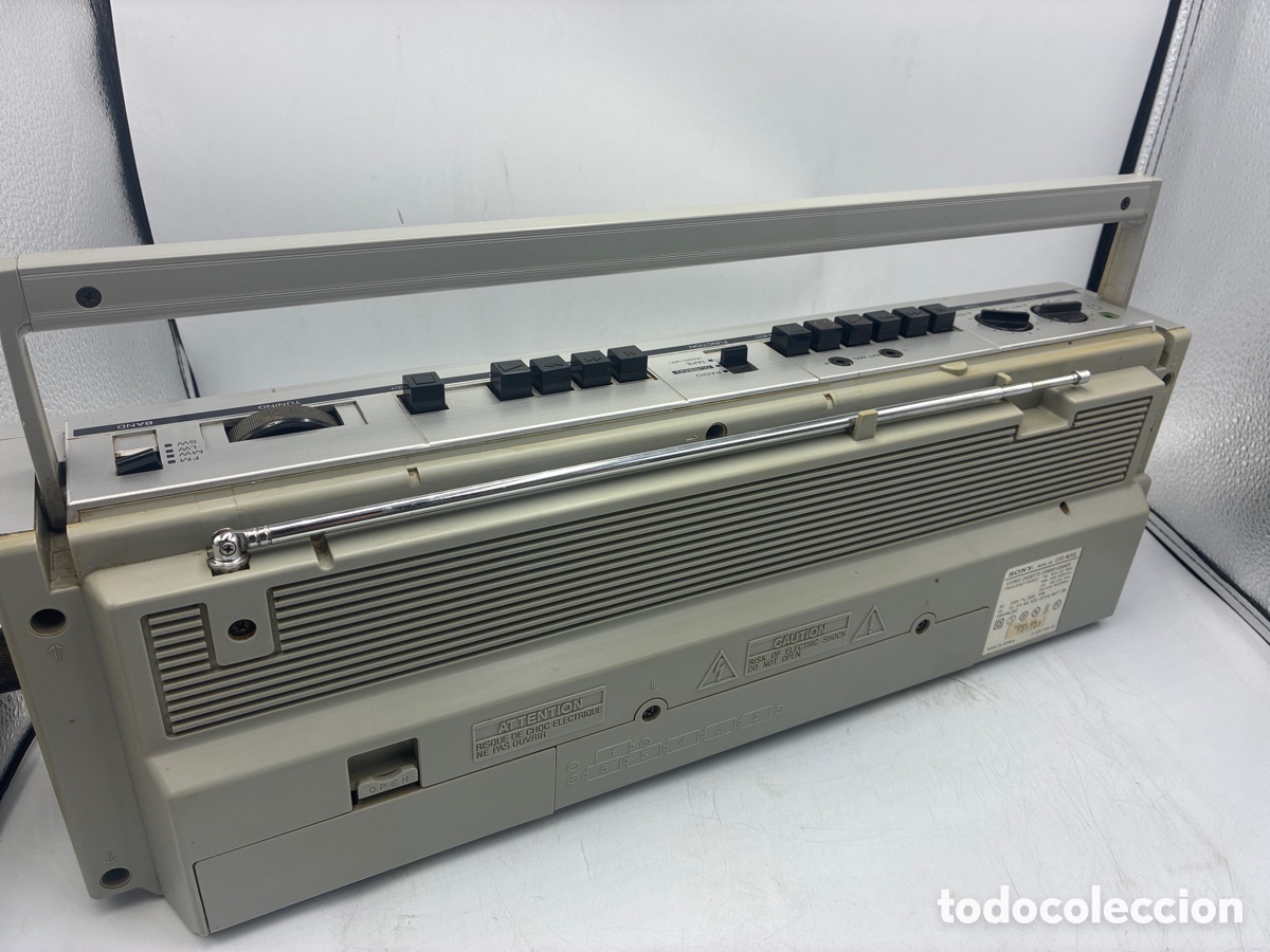 Radios antiguas: Radiocasette Sony CFS-V30L. - Foto 9