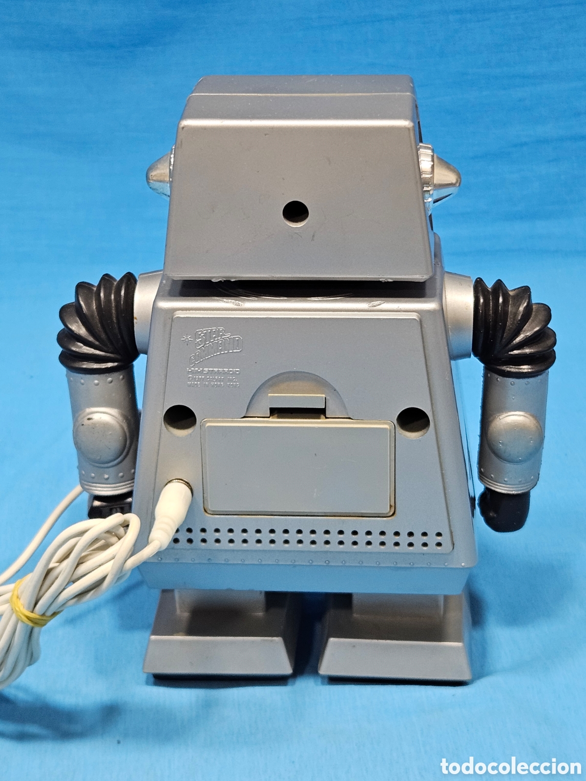 Radios antiguas: ROBOT STAR COMMAND 1977 CON MICROFONO . FUNCIONA AUNQUE NO SE MUY BIEN COMO. - Foto 4