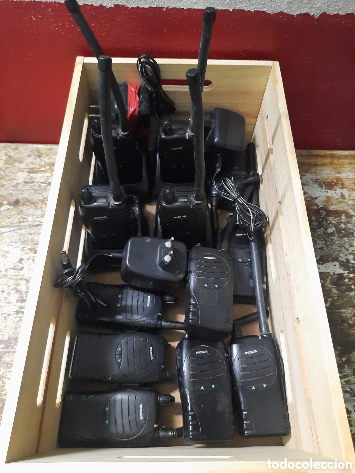Radios antiguas: Walkie Talkies Maxon modelo SL100