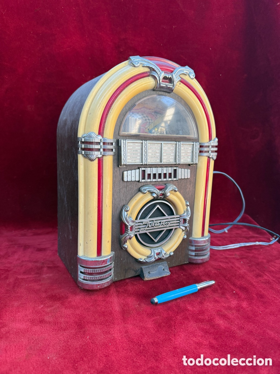 Radios antiguas: Bonita y decorativa radio Jukebox a&ntilde;os 80!