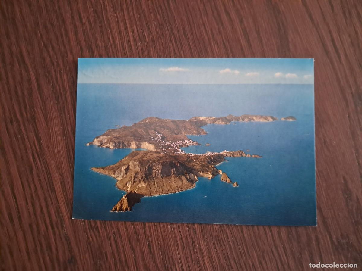Radios antiguas: postal QSL radioaficionados, vista a&eacute;rea de Ponza, Italia, a&ntilde;o 1974.