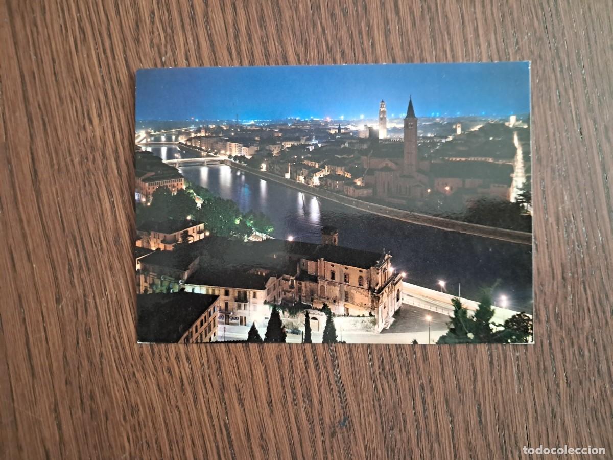 Old radios: postal QSL radioaficionados, vista panor&aacute;mica nocturna Verona, Italia, a&ntilde;o 1975.