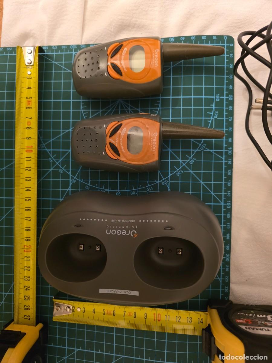 Radios antiguas: Pareja de walkie talkies PMR Oregon Scientific TP-329C con base de carga