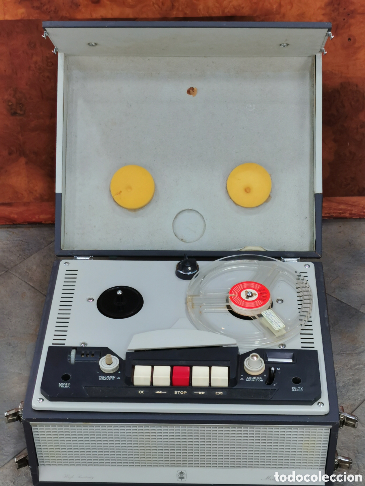 Fon&oacute;grafos y grabadoras de v&aacute;lvulas: Magnetofono - Foto 1