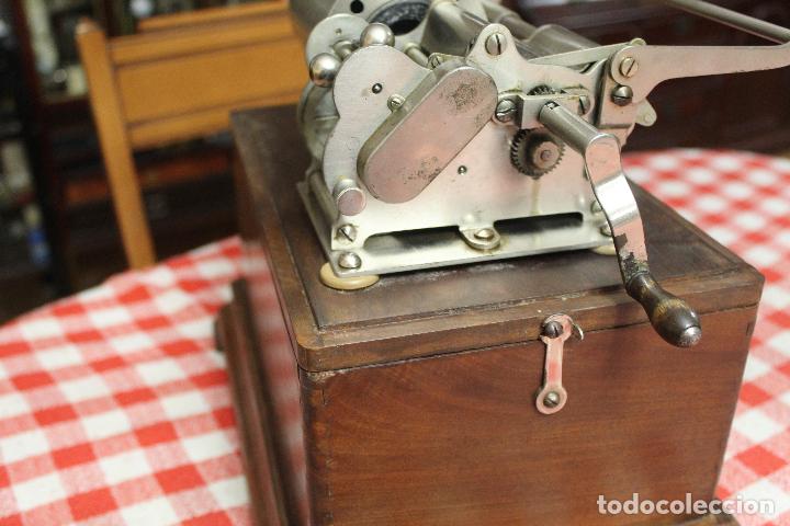 Fon&oacute;grafos y grabadoras de v&aacute;lvulas: fonografo pathe funcionando - Foto 4