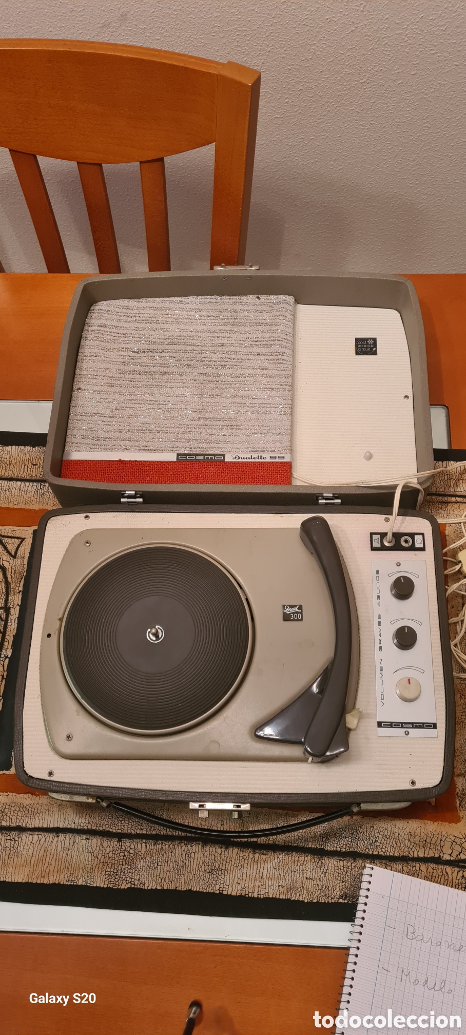 Fon&oacute;grafos y grabadoras de v&aacute;lvulas: Tocadiscos Cosmo Dual 300 - Foto 1