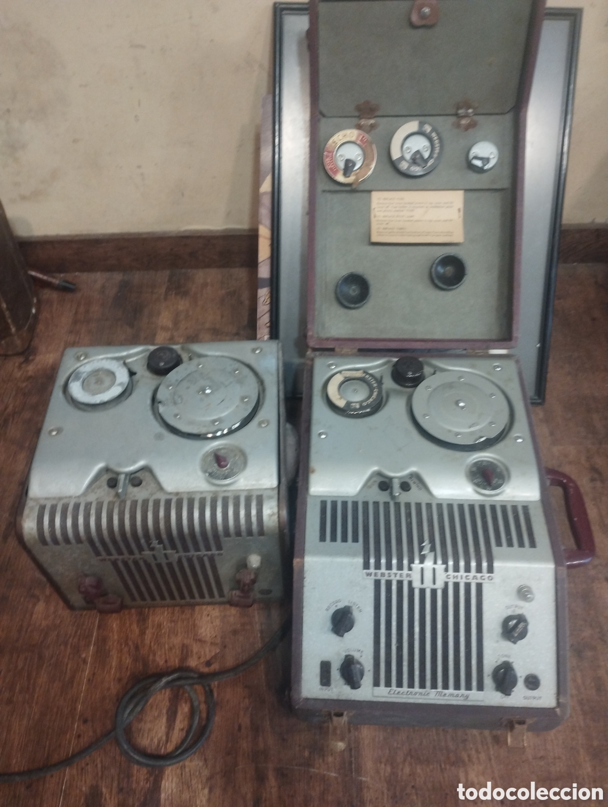 Fon&oacute;grafos y grabadoras de v&aacute;lvulas: Lote de 2 aparatos Webs Ter Chicago Magnetofon de hilo