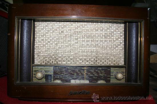 Gram&oacute;fonos y gramolas: RADIO-TOCADISCOS - Foto 3