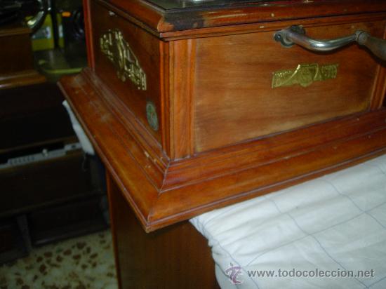 Gram&oacute;fonos y gramolas: Gramofono Pathe - Foto 26