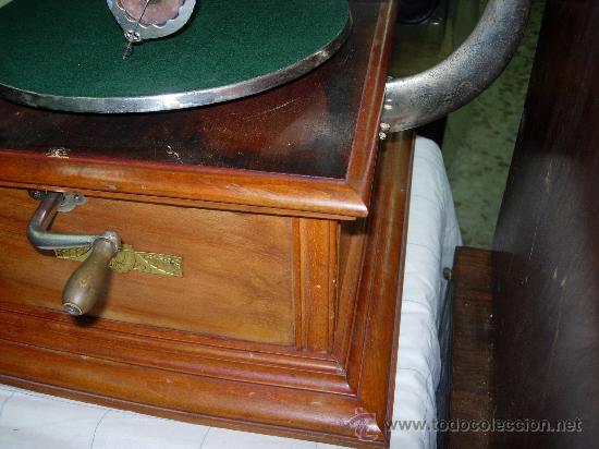 Gram&oacute;fonos y gramolas: Gramofono Pathe - Foto 25