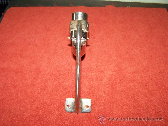 Gram&oacute;fonos y gramolas: Soporte para gramofono de bocina - Foto 3